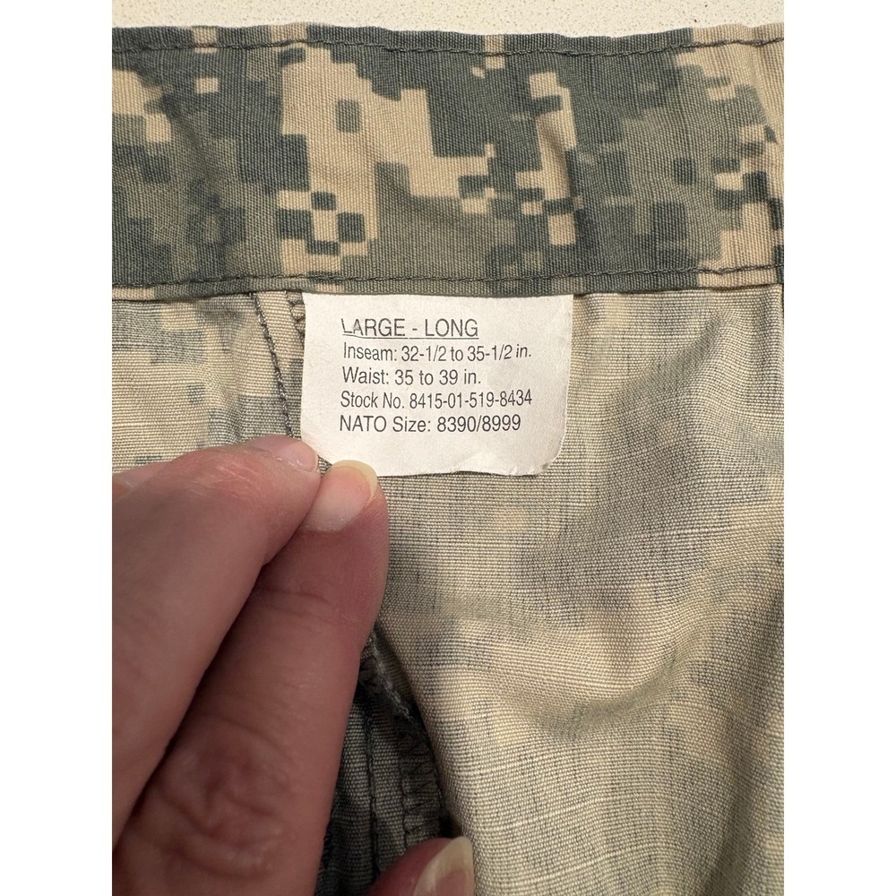 US Army ACU Digital Camo Cargo Pants Sz L Long UCP Tactical Trousers 35-39 Waist - Picture 4 of 11